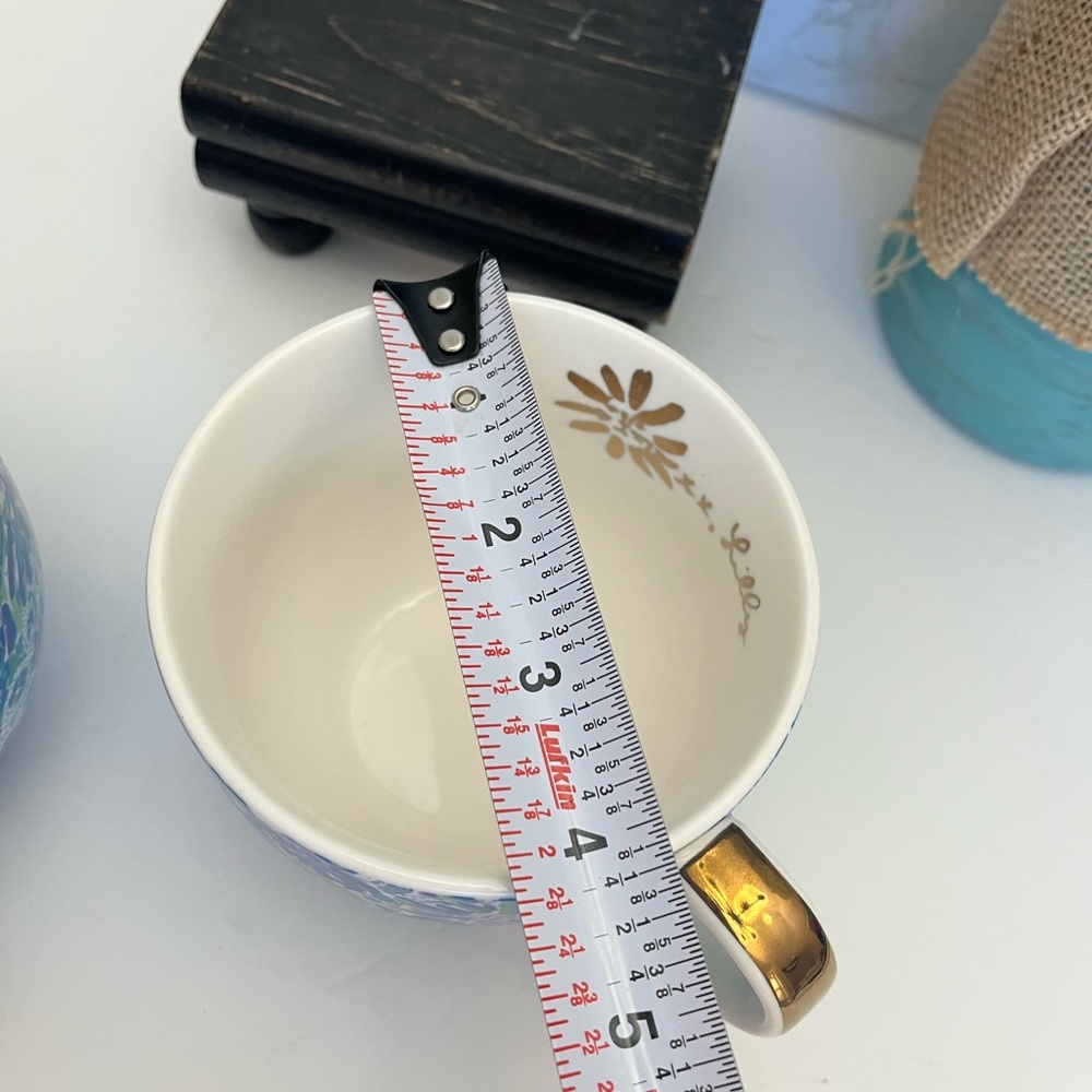 Pre owned 2 of Lily Pulitzer Gold Handle Lion Blue Floral Royal 12oz Coffee Mug - Picture 10 of 10